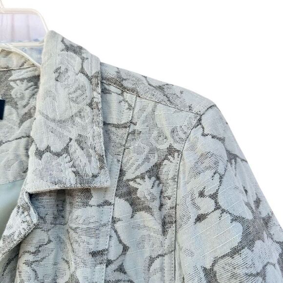 Romantic Floral Rose Linen and Cotton Summer Blazer - Picture 2 of 7